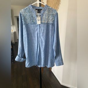 NEW Ashley Stewart Chambray button down ❤️